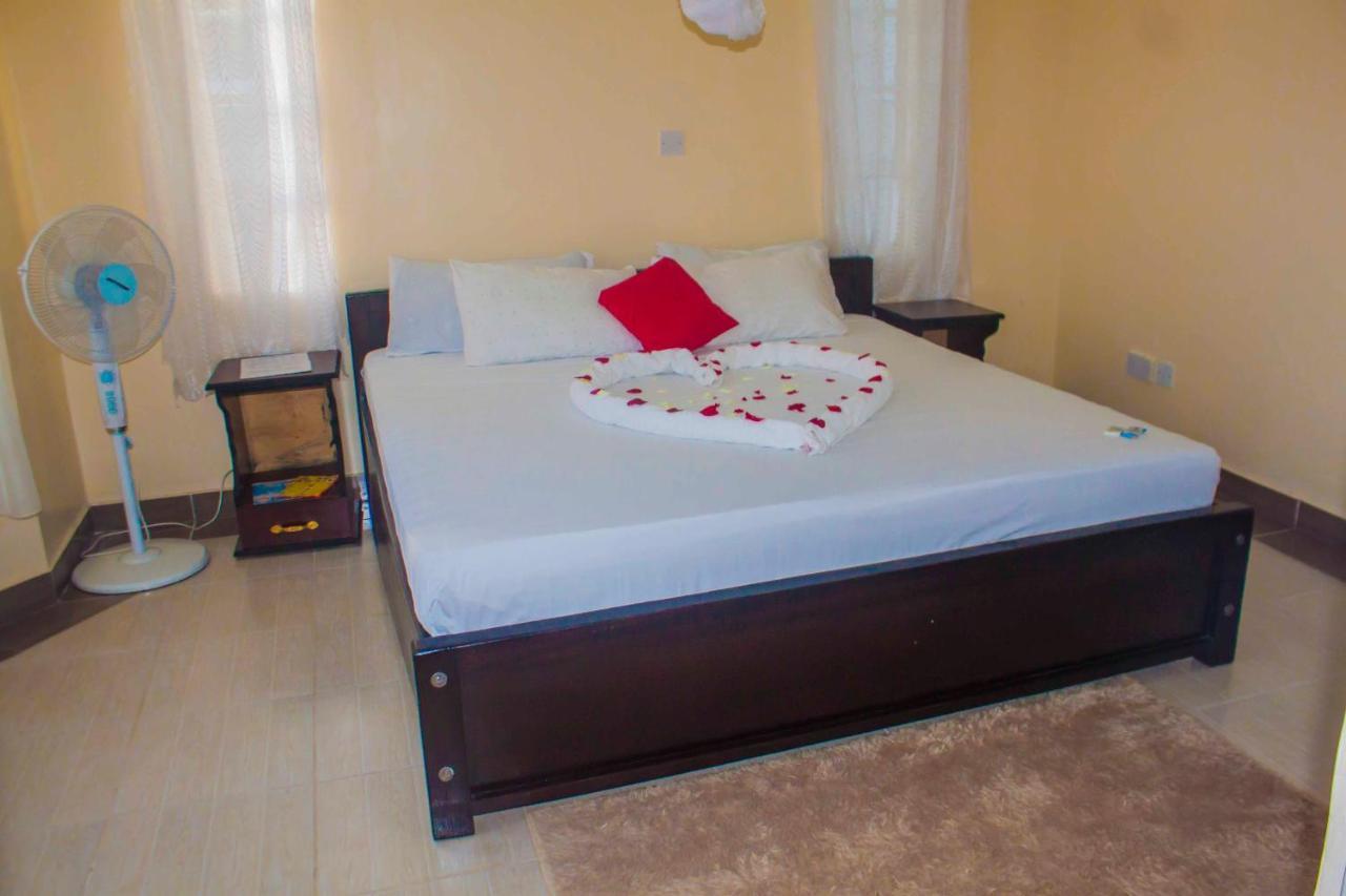 Elegant Comfy Rooms- Jkia Найроби Екстериор снимка
